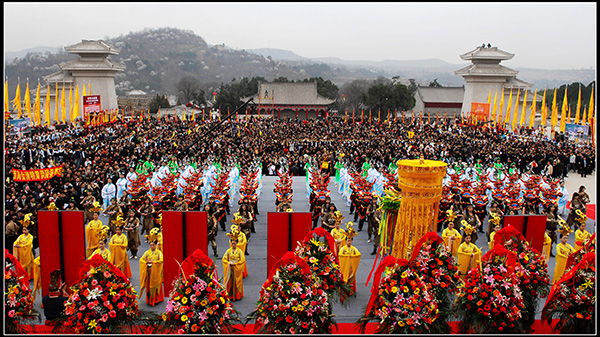 5,000 years on, the Yellow Emperor still a unifying force