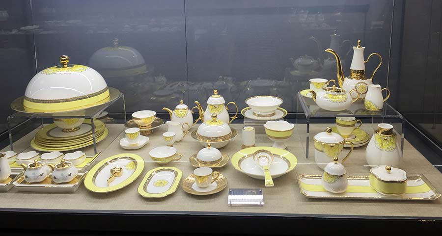 Jingdezhen ceramics shine in capital