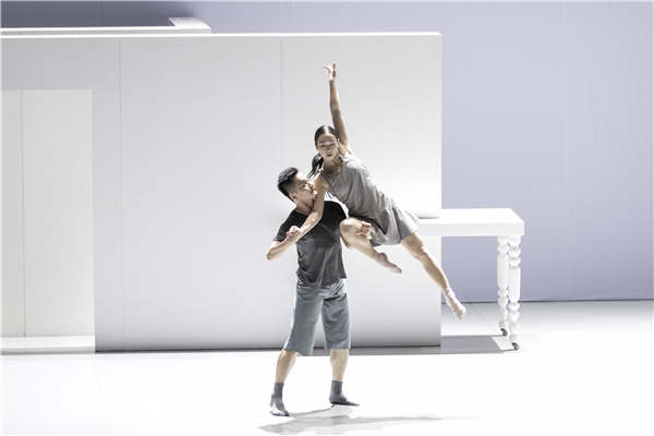 Contemporary dance fans set to see a world of works