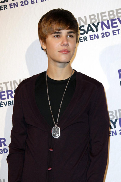 Justin Bieber leads U.S. pop album chart