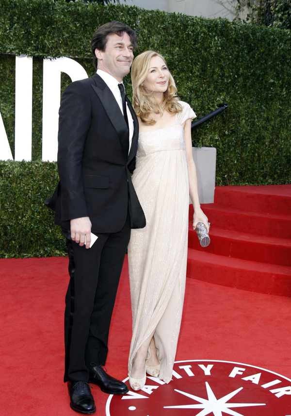 Celebrities arrive at the 2011 Vanity Fair Oscar party
