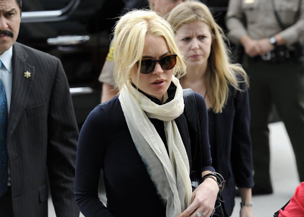 Lindsay Lohan out of jail after rollercoaster day