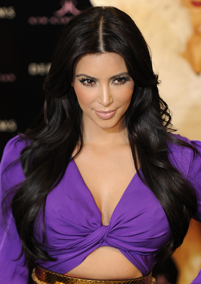 Kim Kardashian launches perfume line