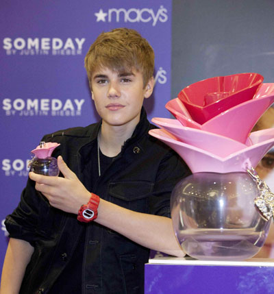 Justin Bieber launches his new fragrance