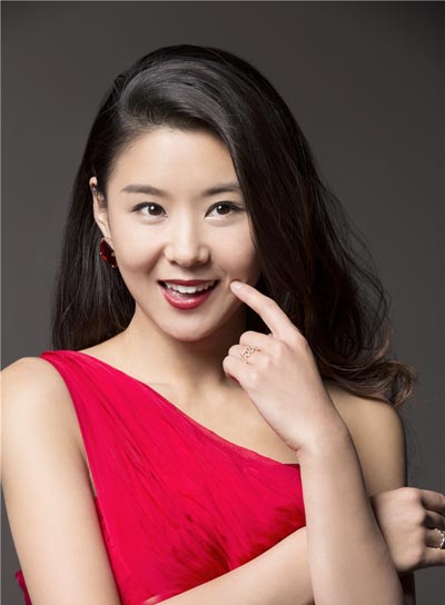 Photoshoots of actress Li Xiaomeng