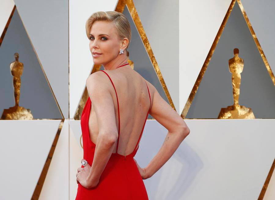 Stars arrive at 88th Academy Awards in Hollywood
