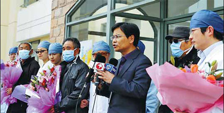More bird flu patients discharged