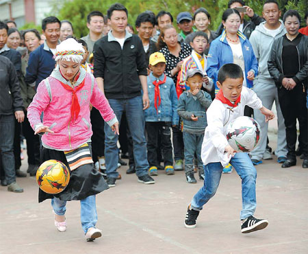 Xi vows better protection of children