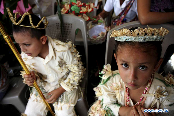 People celebrate Corn Festival 2013 in El Salvador