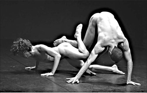 Modern dance pushes frontier of nakedness