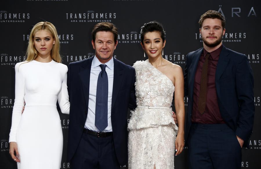 Li Bingbing at 'Transformers: Age of Extinction' premiere