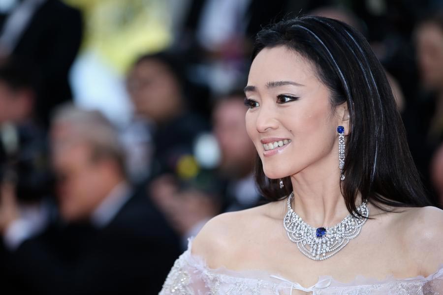 Chinese stars at opening ceremony of 69th Cannes