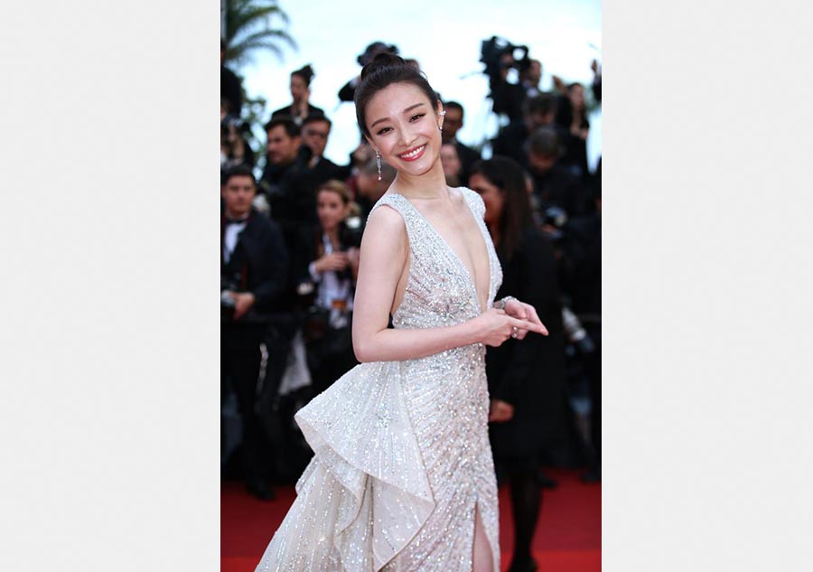 Chinese stars at opening ceremony of 69th Cannes