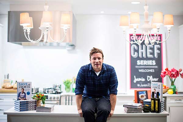 Jamie Oliver launches a food 'revolution', one egg at a time