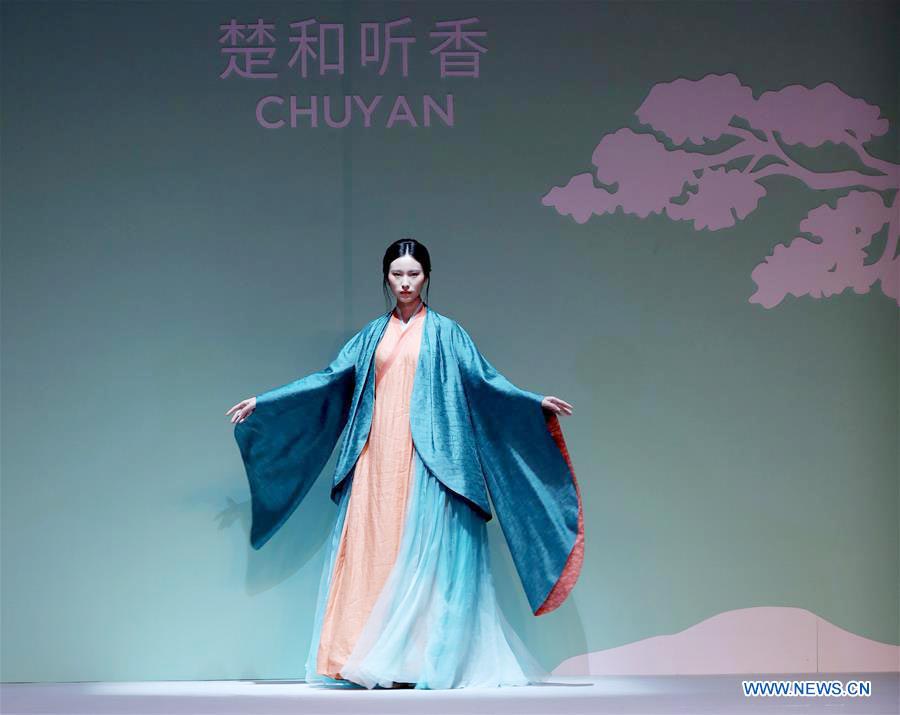 China Fashion Week: Chu Yan