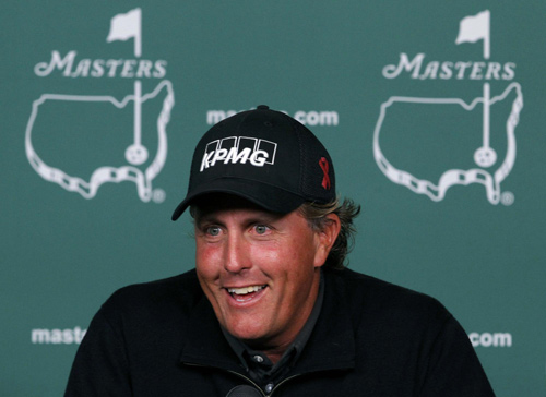 Mickelson overshadows Woods as Augusta favourite