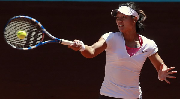 Li Na eases past second round in Madrid Masters