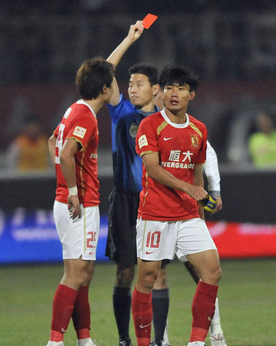 Guangzhou suffers first loss in 24 games