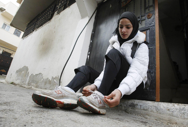 Gaza runner ready to fly Palestinian flag in London