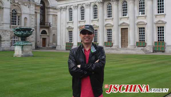 Nanjing entrepreneur to carry London Olympic torch