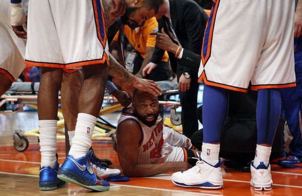 Knicks avoid sweep, end playoffs drought against Miami