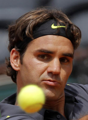 Federer seeking golden seal in London