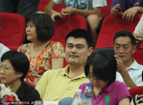Retired Yao still at the center