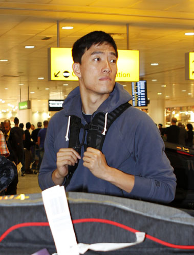 Liu Xiang arrives in London for Olympics warmup