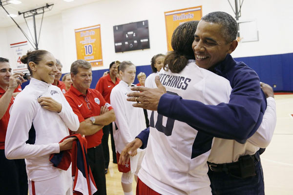 Obama cheer for US Olympic women's basketball team