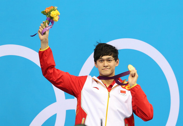 Sun Yang of China wins men's 400m freestyle gold