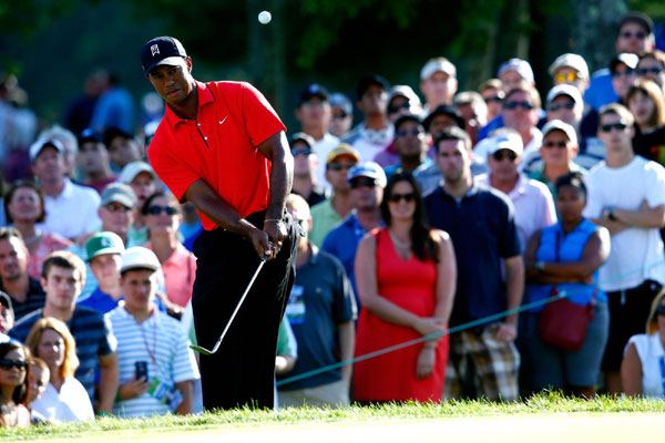 Tiger Woods becomes the first $100m man