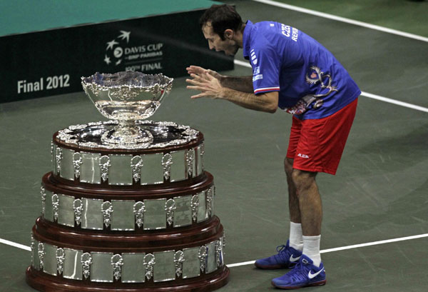 Czechs lift Davis Cup with victory over Spain