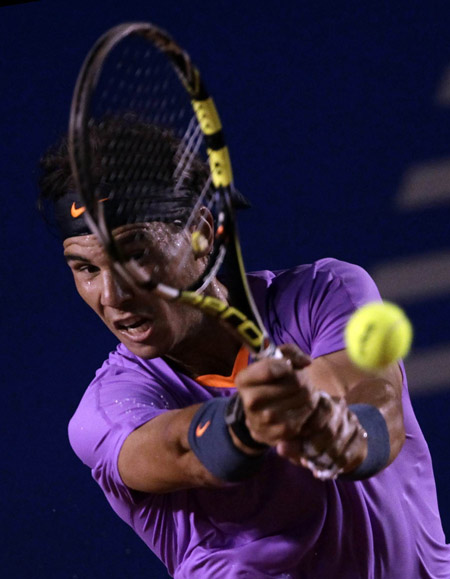 Nadal reaches quarterfinals in Mexico