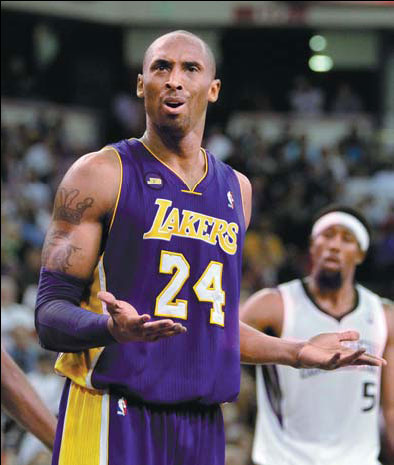 Kobe fourth on scoring list