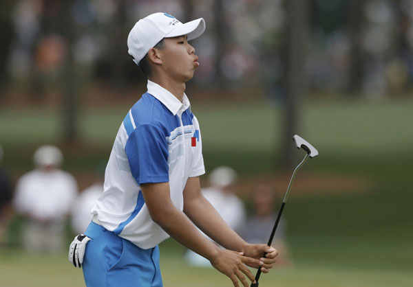 Teenage prodigy Guan shines at Masters with 73