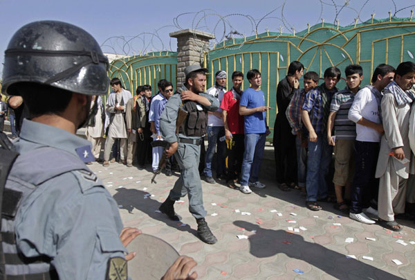 Afghanistan hosts first intl soccer match in 10 yrs