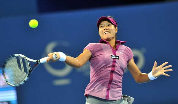 Li, Serena cruise on, Venus out at China Open