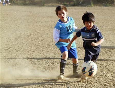 Argentine 8-year-old Messi lookalike makes headlines
