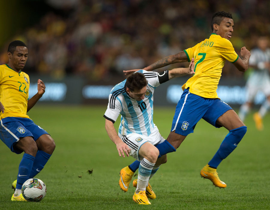 Brazil beats Argentina in intl friendly at Bird's Nest