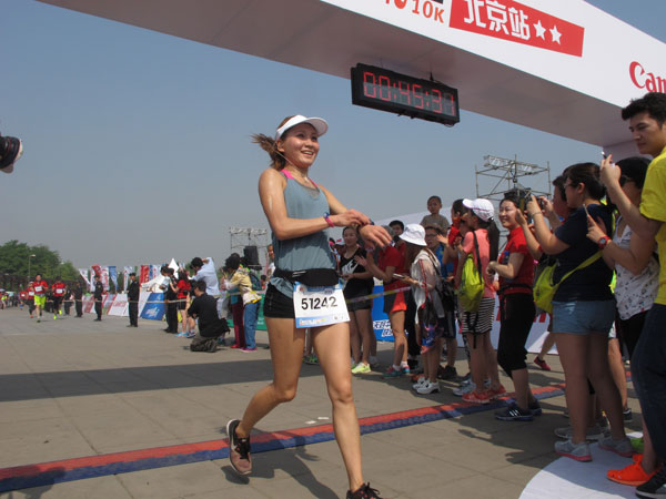 Happy 10k run fuels up the running passion in Beijing