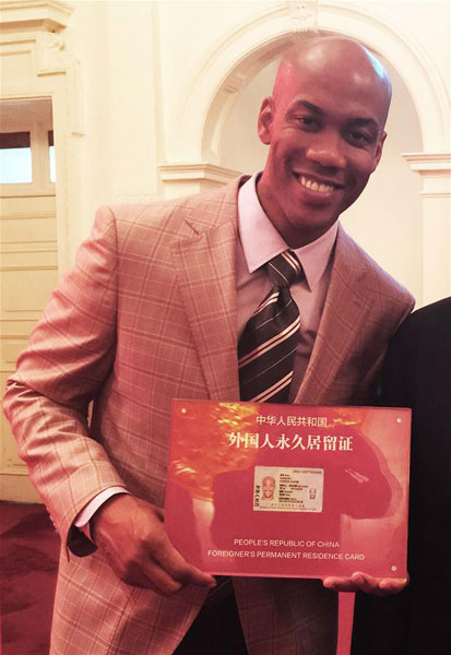 Former NBA star Marbury gets China's 'green card'