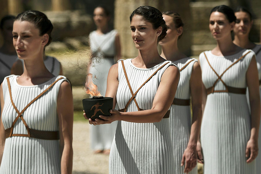 Flame for Rio Olympics lit in ancient Greek ruins