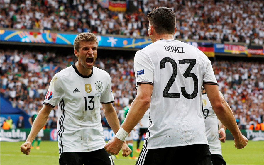Germany beat Northern Ireland to top Group C