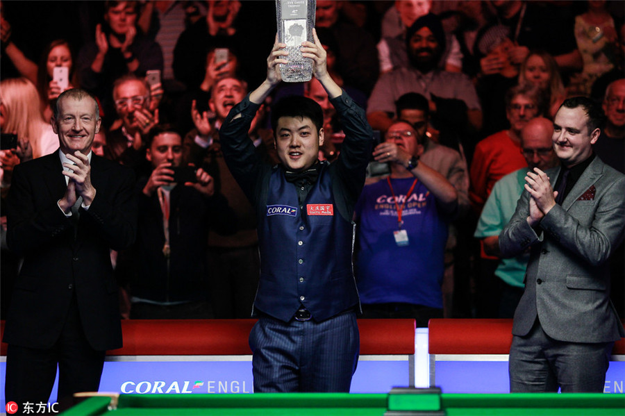 China's Liang Wenbo wins first ranking title