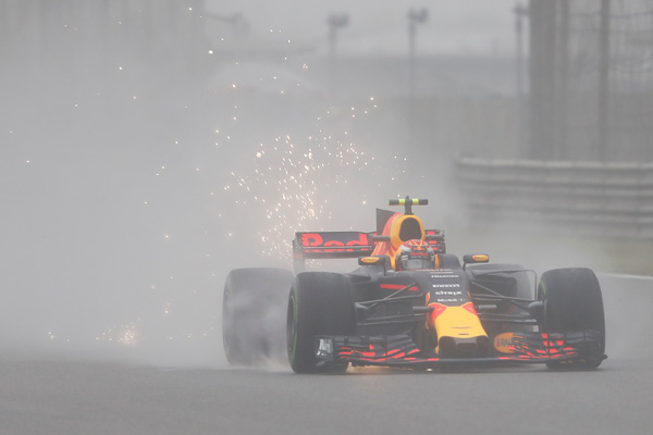 Chinese GP: Friday practice a damp squib