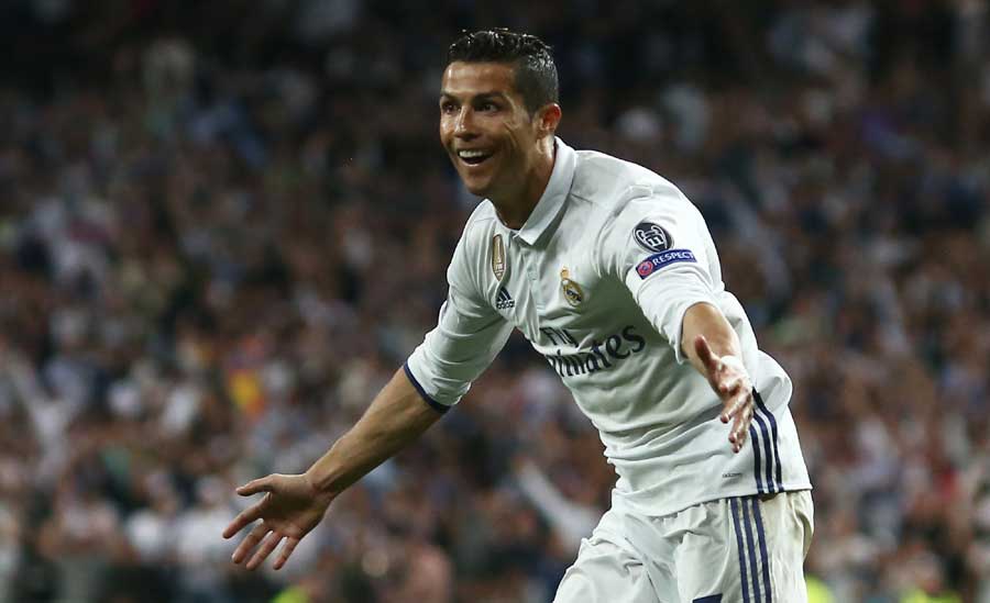 Ronaldo hat trick puts Madrid into Champions League semis