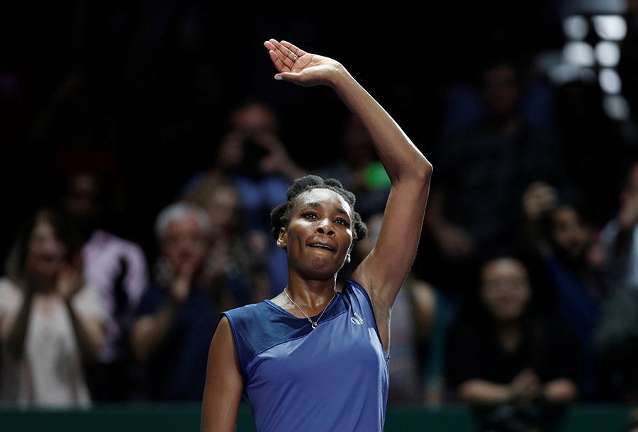 Venus Williams beats Jelena Ostapenko at WTA Finals