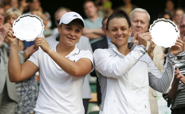 Peng and Hsieh win Wimbledon women's doubles title