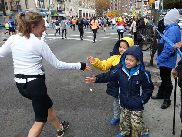 New York City Marathon concludes in chills