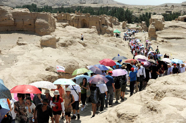 Xinjiang tourism booms